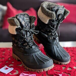 ❄️COUGAR CREEK SNOW BOOT - SIZE 8❄️